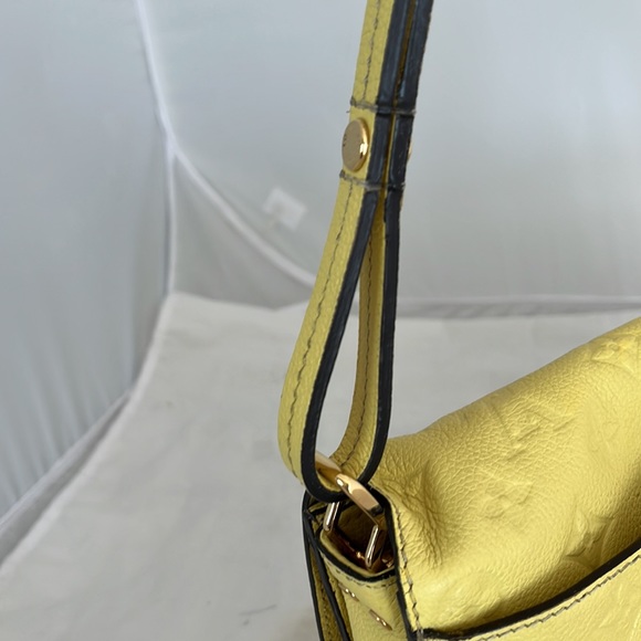 Louis Vuitton Monogram Empriente Fascinante bag - Picture 7 of 15